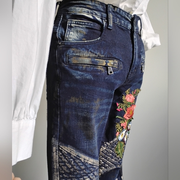 Embellish Distressed Embroidered Patched Spencer Biker Denim Jeans Size 30 - Picture 4 of 15